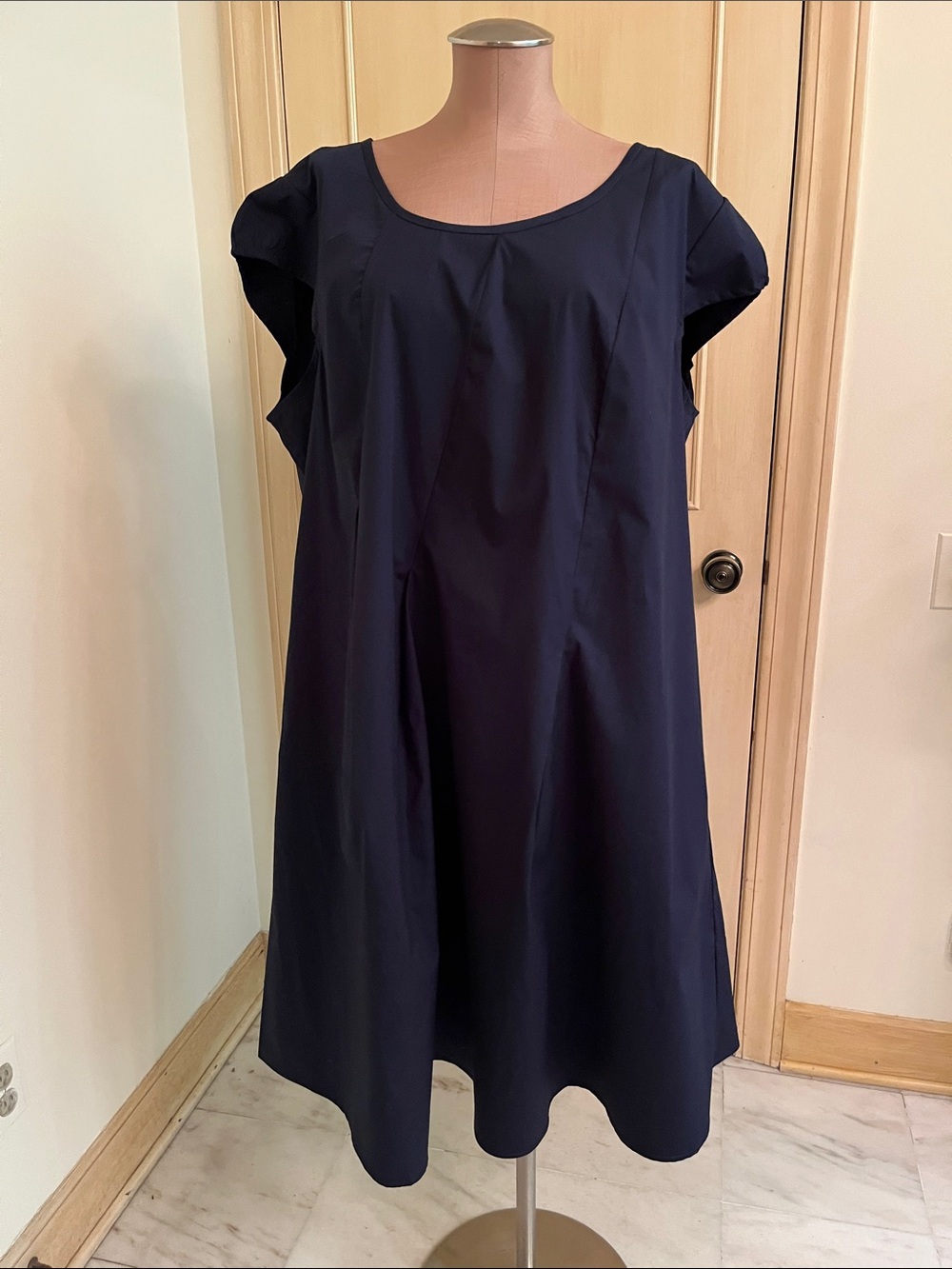 ESHAKTI Career Party Shower Asymmetric Front Pleat Cap SLV Navy Shift Dress 26W